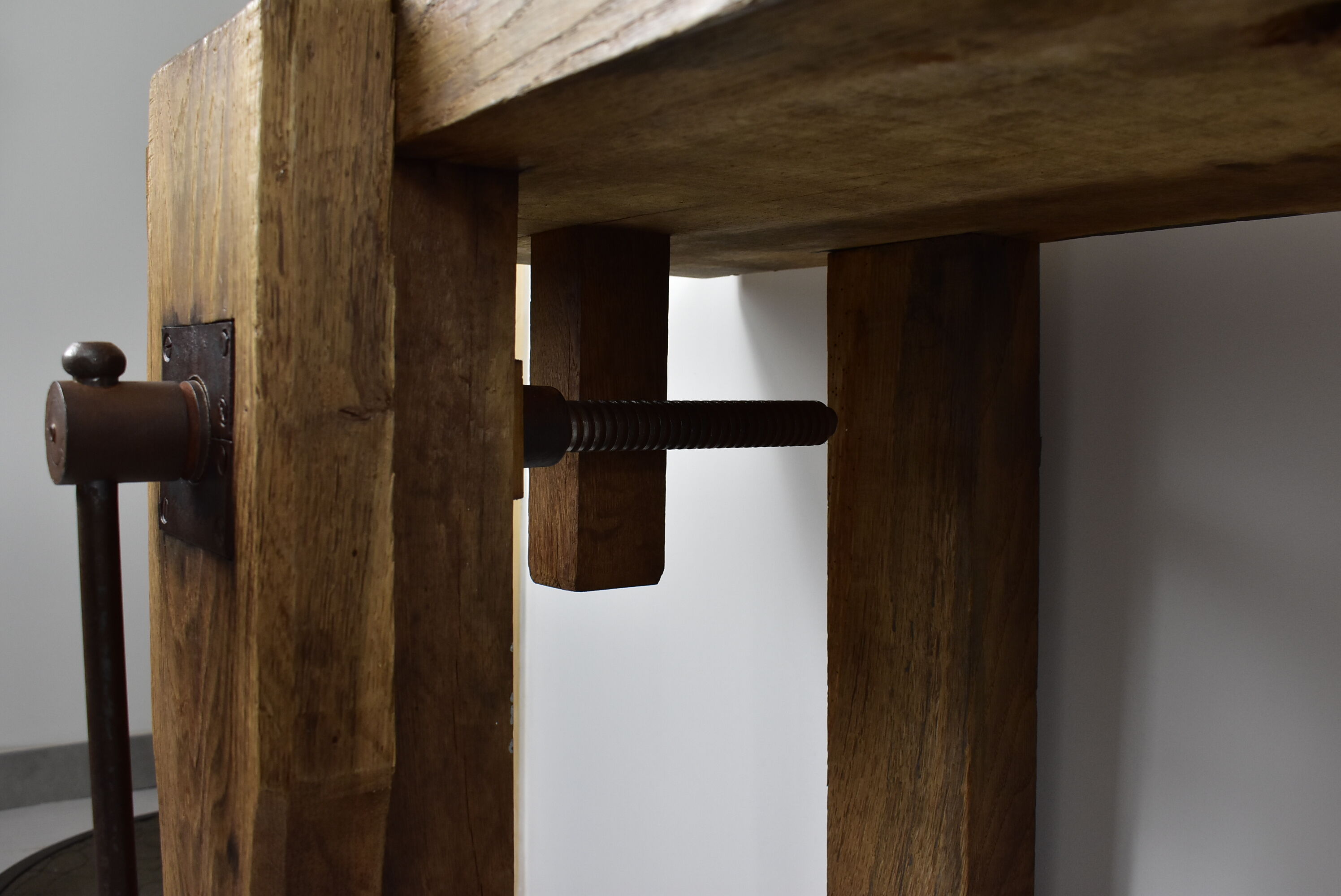 Former oak carpenter's workbench