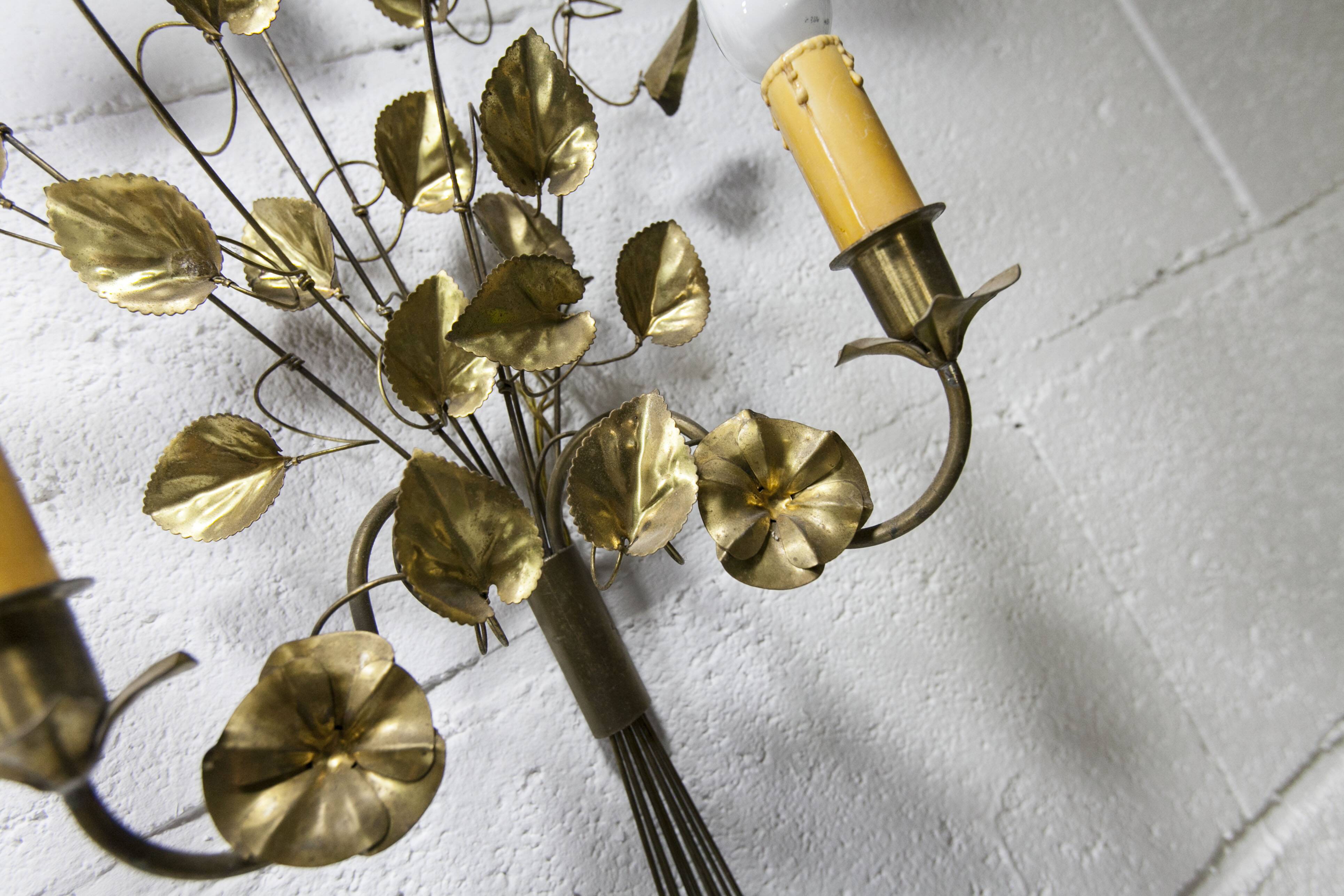 Pair of double flower bouquet sconces in brass 1960