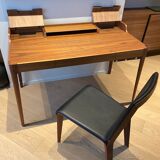 Saffo desk and Aisha chair for Podora