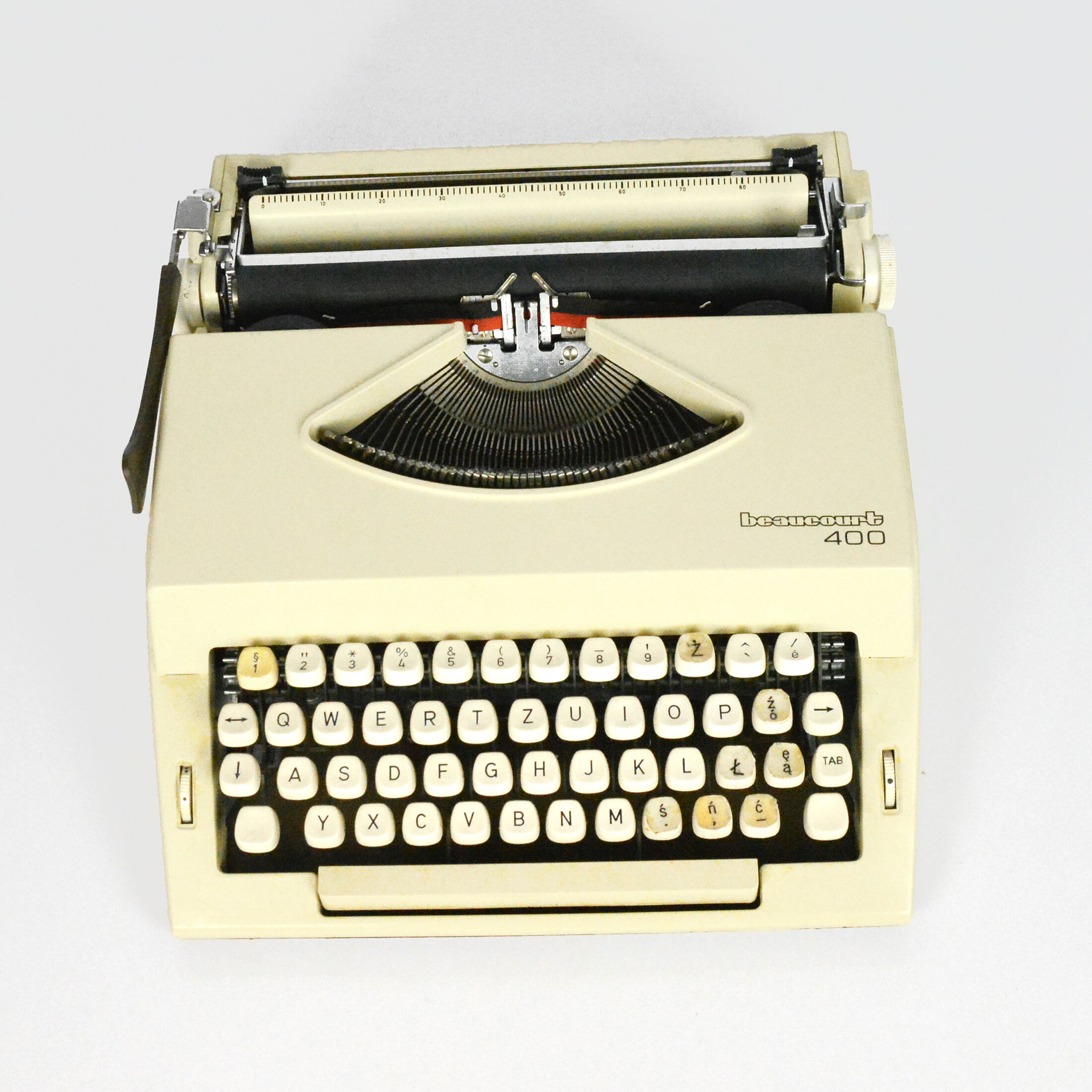 1980s Beaucourt 400 suitcase typewriter, Germany