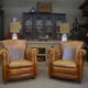 Paire de fauteuils club vintage en cuir