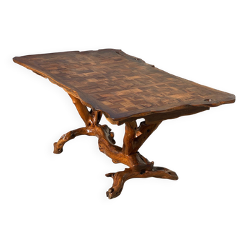 Sculpturale table en olivier massif style brutalist 1970