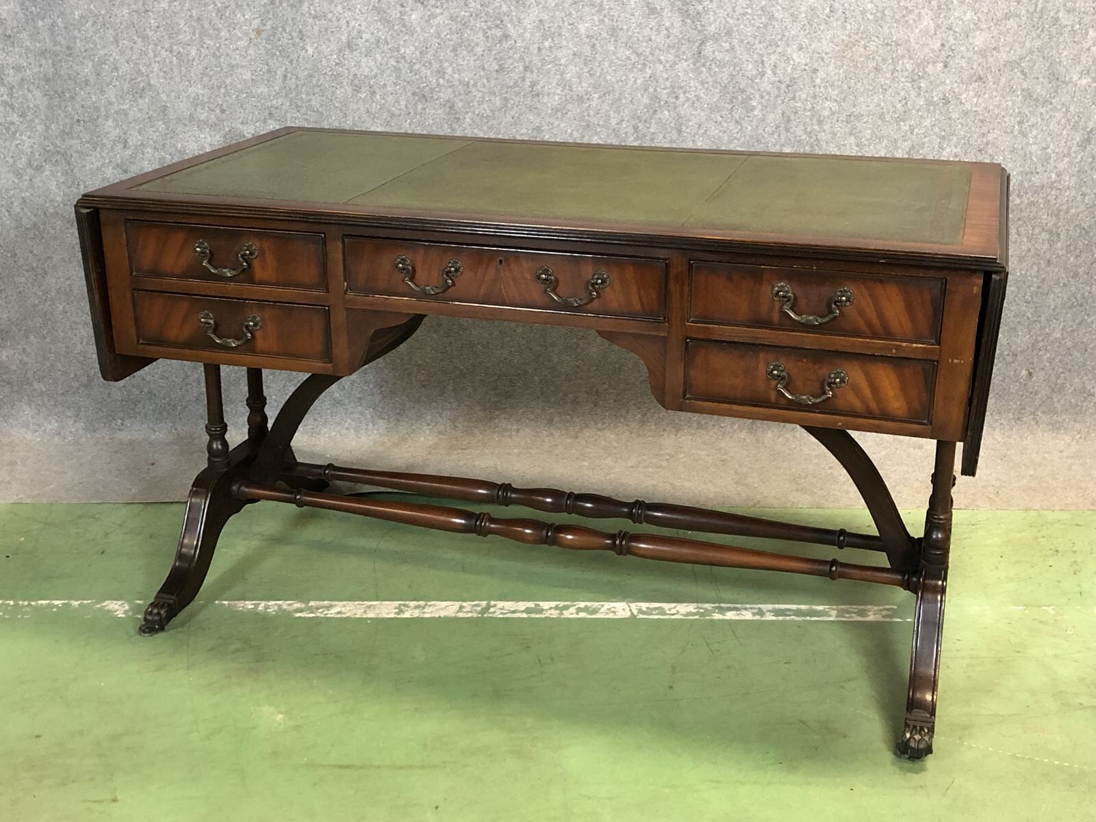 Folding desk English 50s mahogany and leather