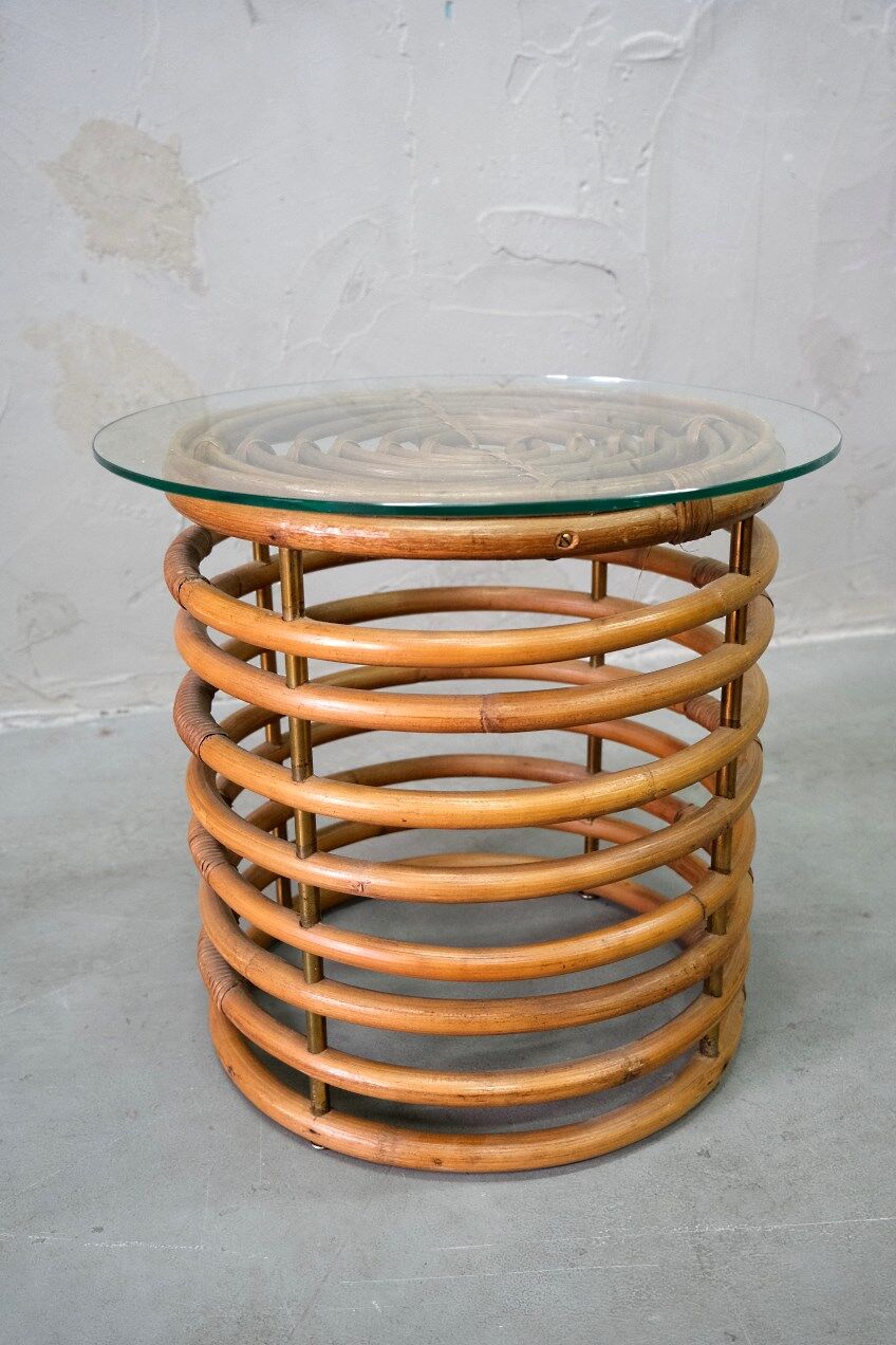 Rocking chair et table d’appoint en bambou de FM, années 1950