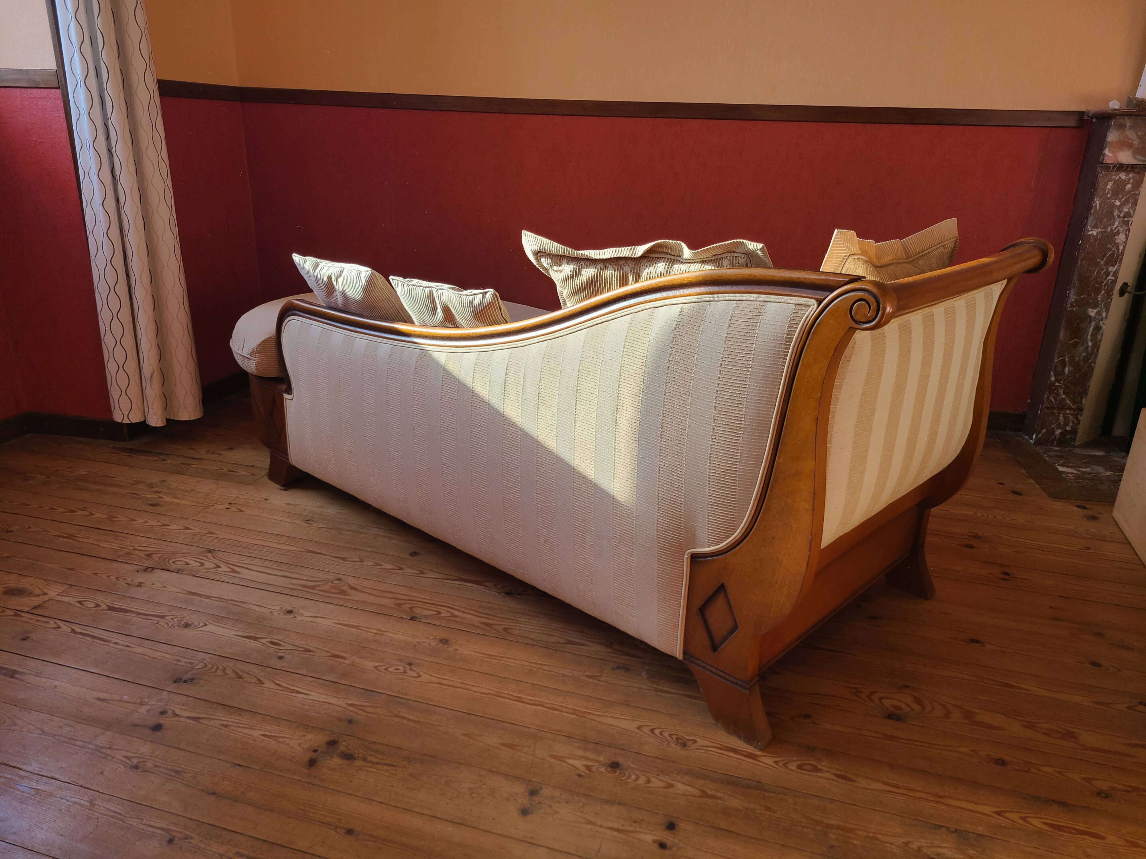 Convertible chaise longue