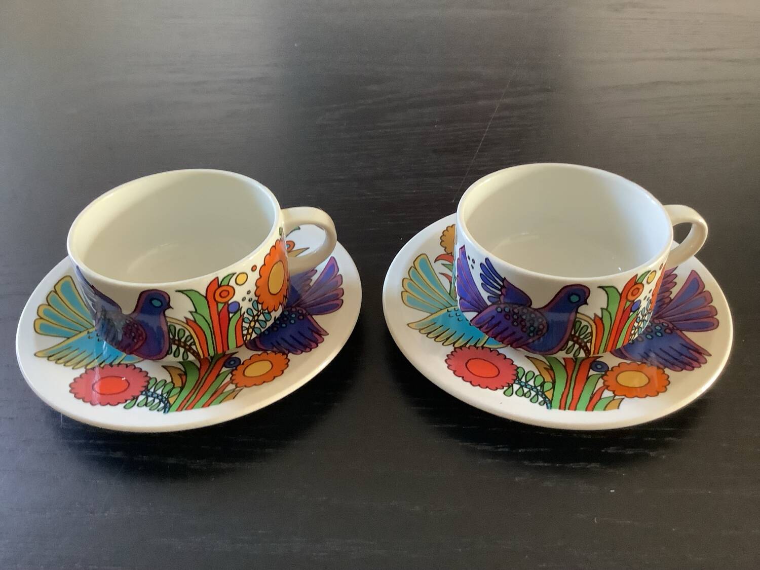 Pair of Acapulco coffee cups by Villeroy & Boch