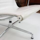 Chair by Charles & Ray Eames for Vitra, EA 107