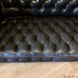 Canapé Chesterfield en cuir noir véritable 3 places