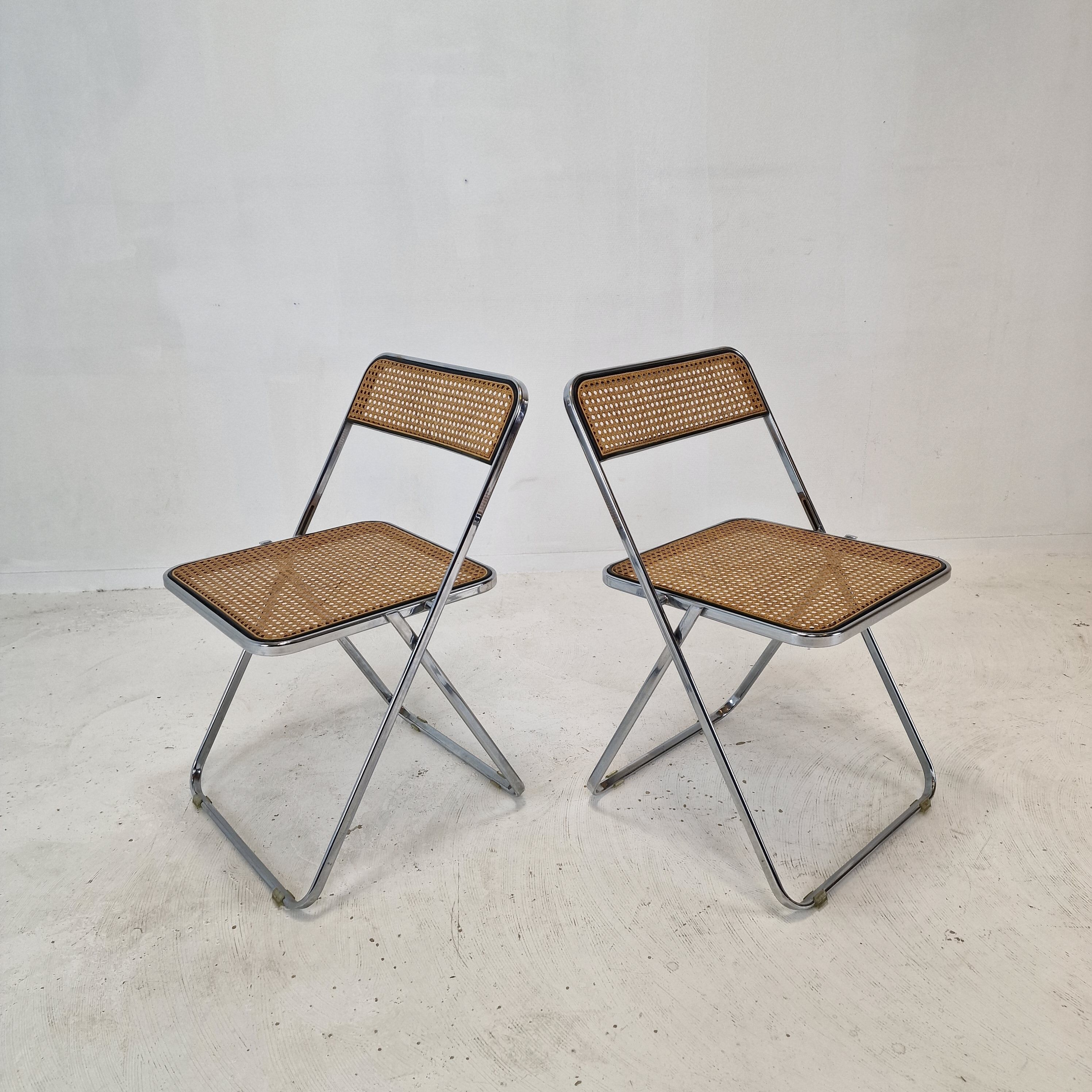 Italian pair of "Elios" folding chairs by Colle d'Elsa, 1980's