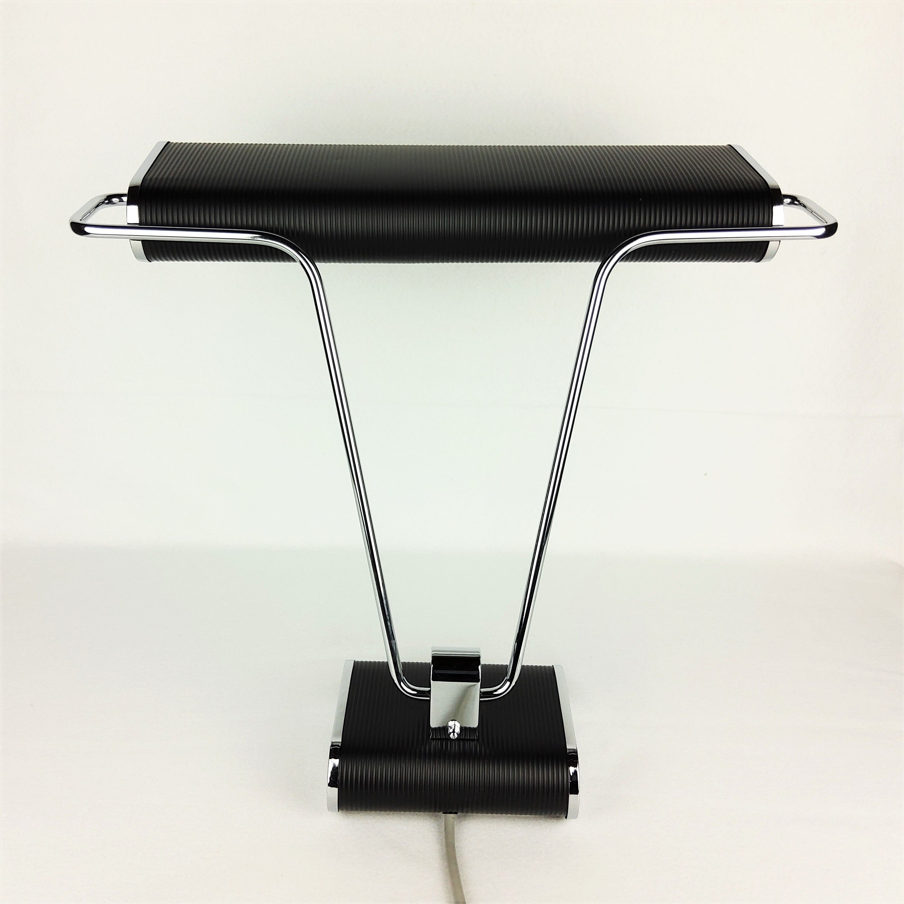 Lampe de bureau N71 Jumo noir et chrome 1950