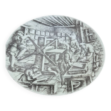 Assiette décorative Haviland nuit du livre