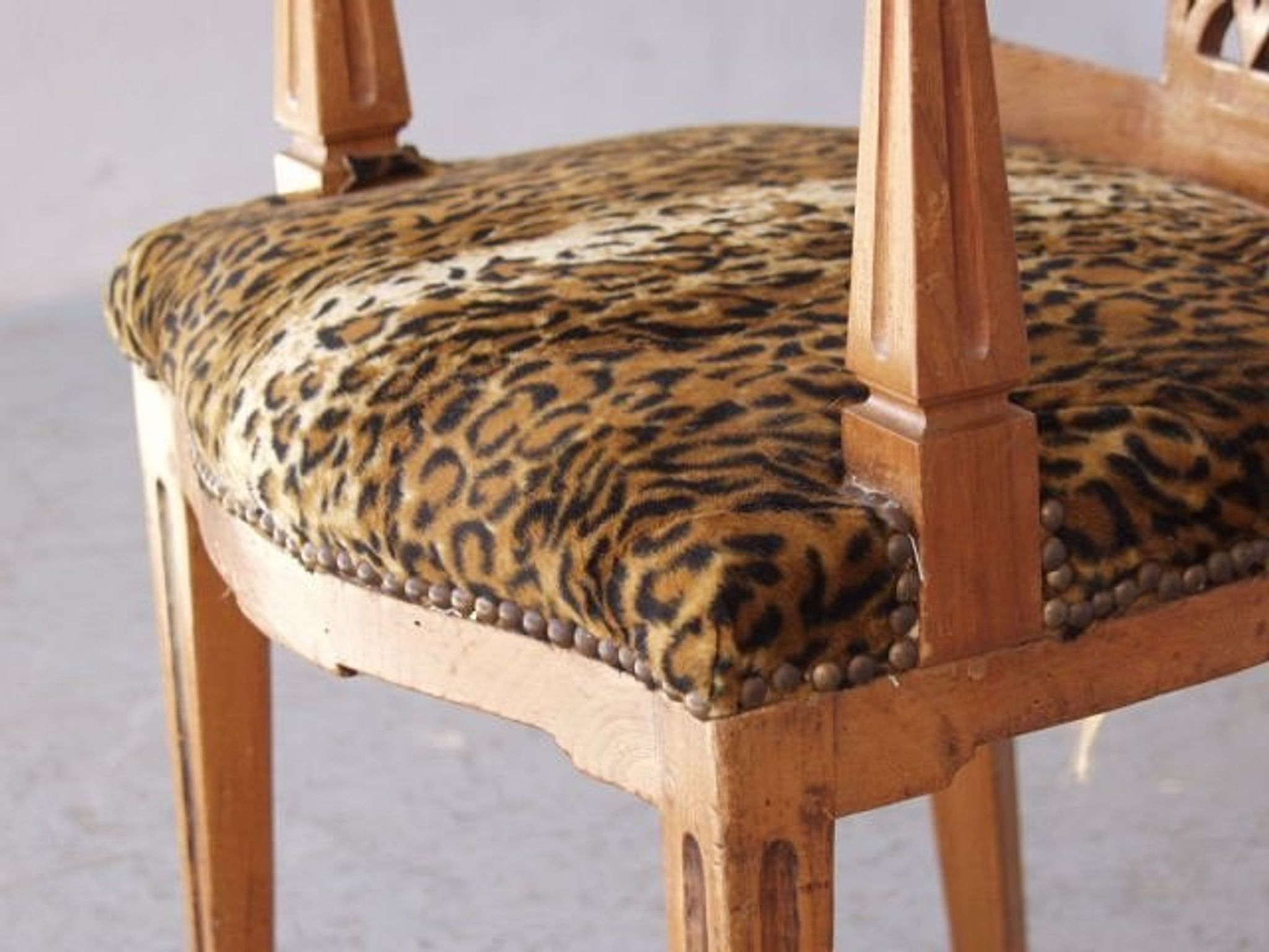 Fauteuil de bureau louis XVI en merisier