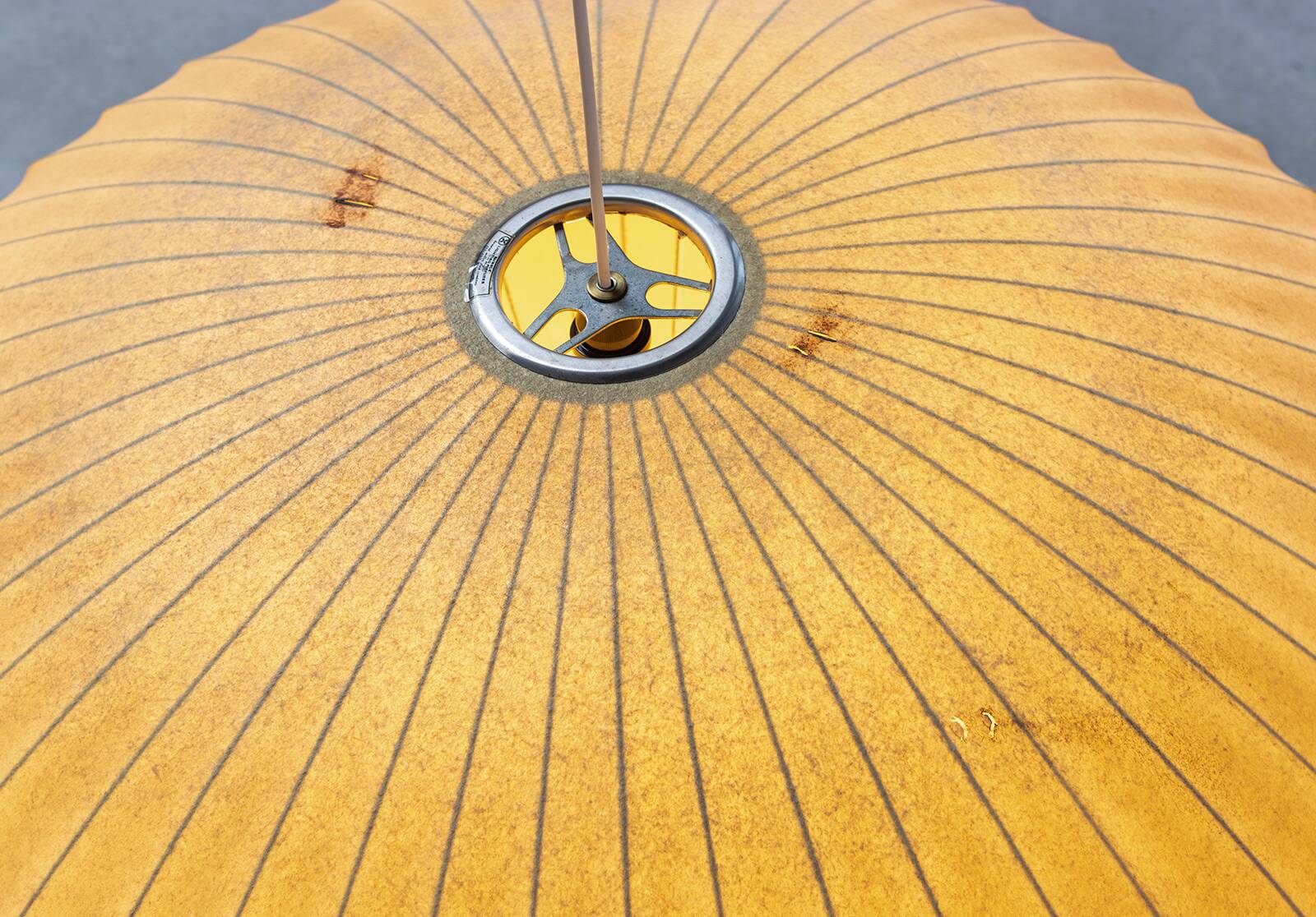 George Nelson pour Howard Miller en 1952 OVNI ou Soucoupe H-727