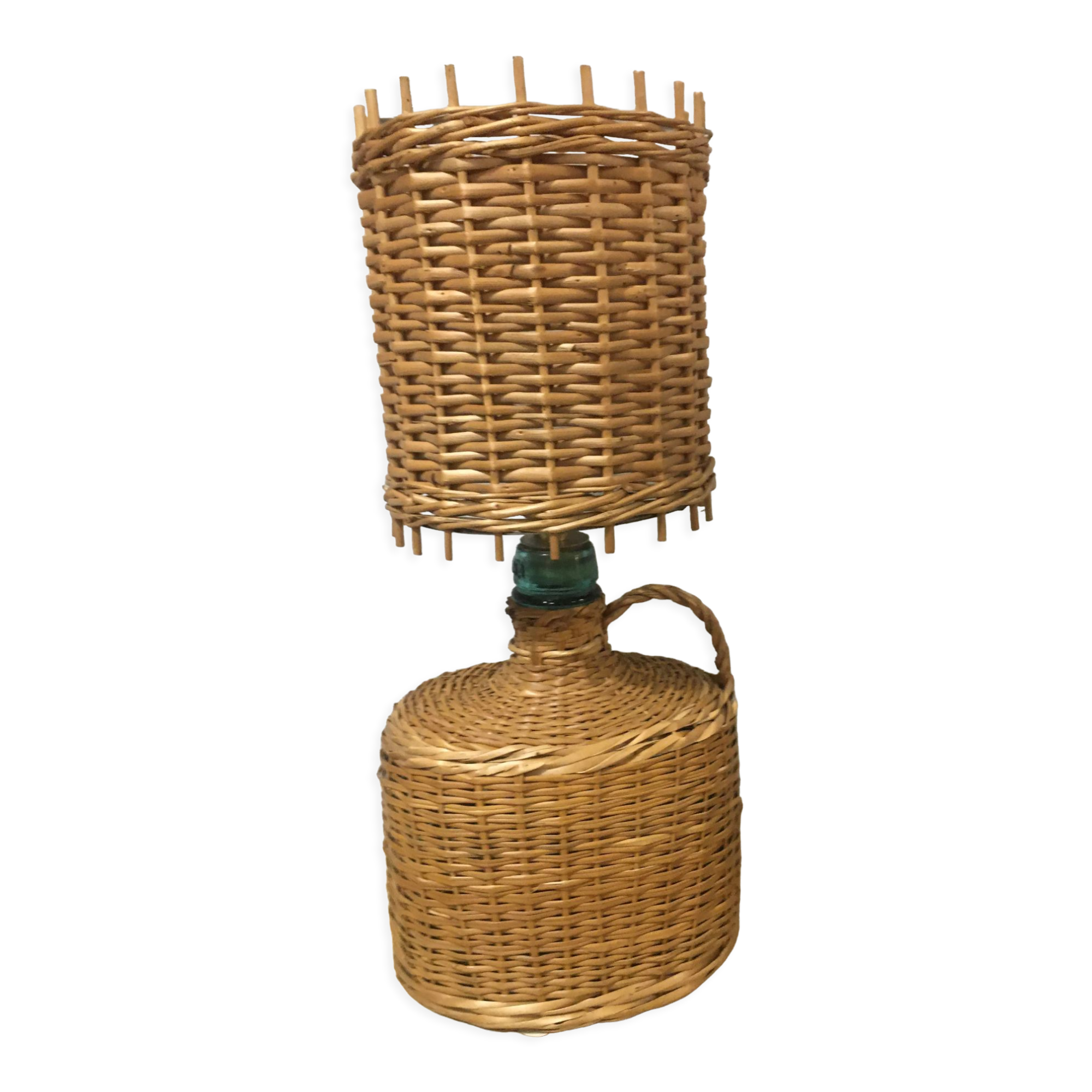 Rattan bottle lamp