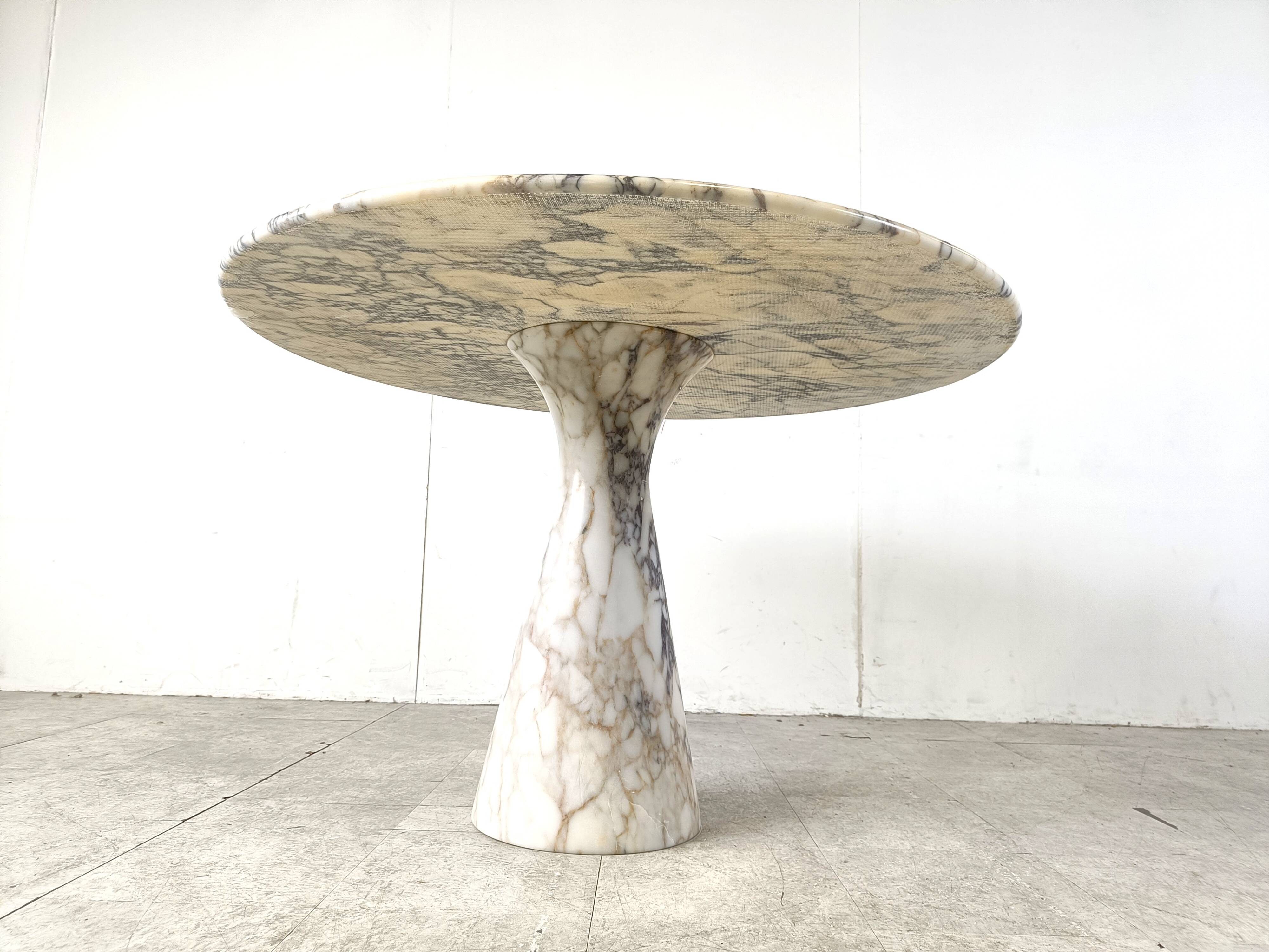 Vintage round marble dining table, 1970s