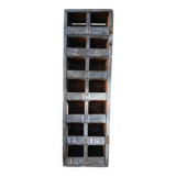 Small workshop shelf unit