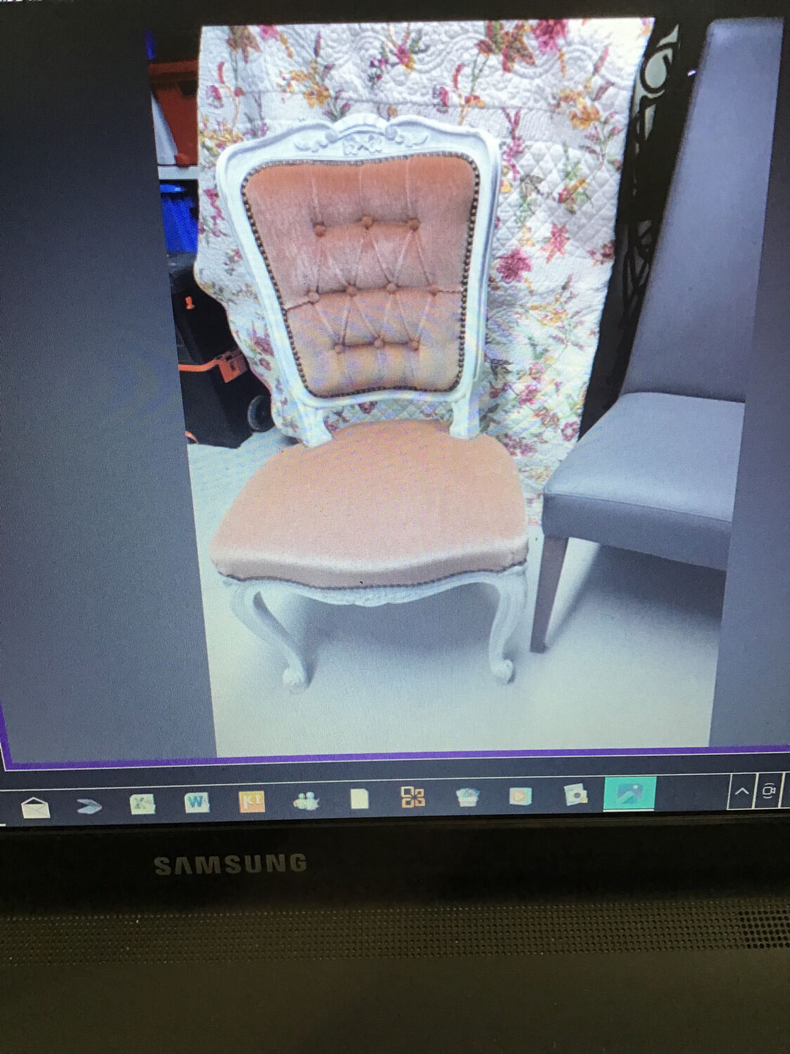 Upholstered double bed and 1 chair