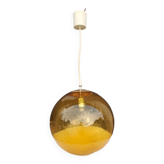 Suspension design boule en verre bullé ambré parscot des années 70