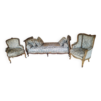 Living room (Louis XV daybed and two bergère armchairs)