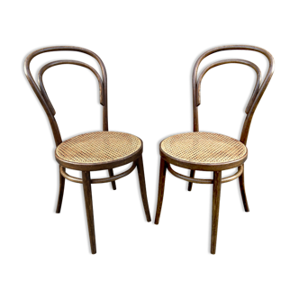 Paire de chaises bistrot Thonet 14