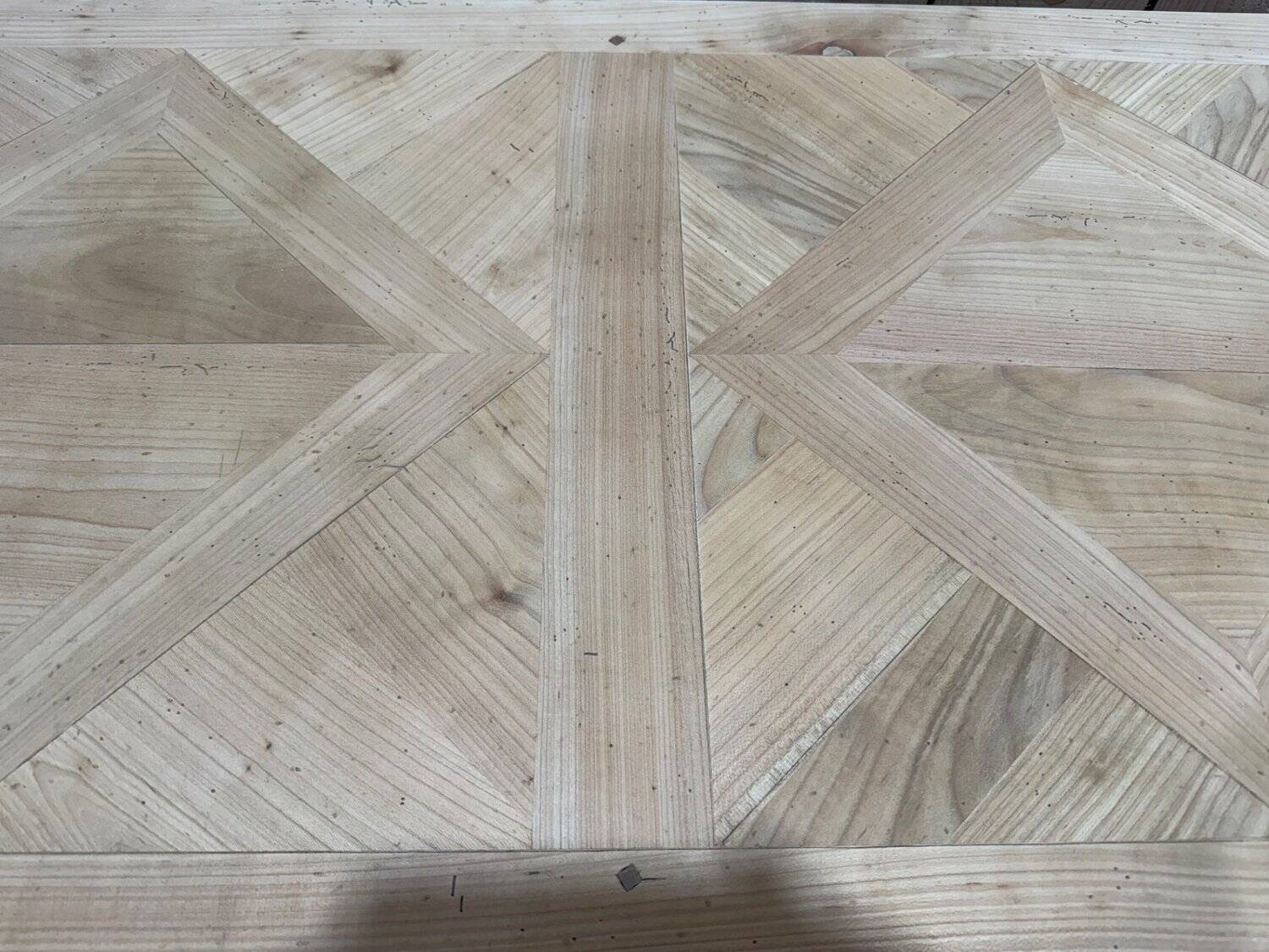 Coffee table – Louis XIII style – Solid cherry wood – Parquet top