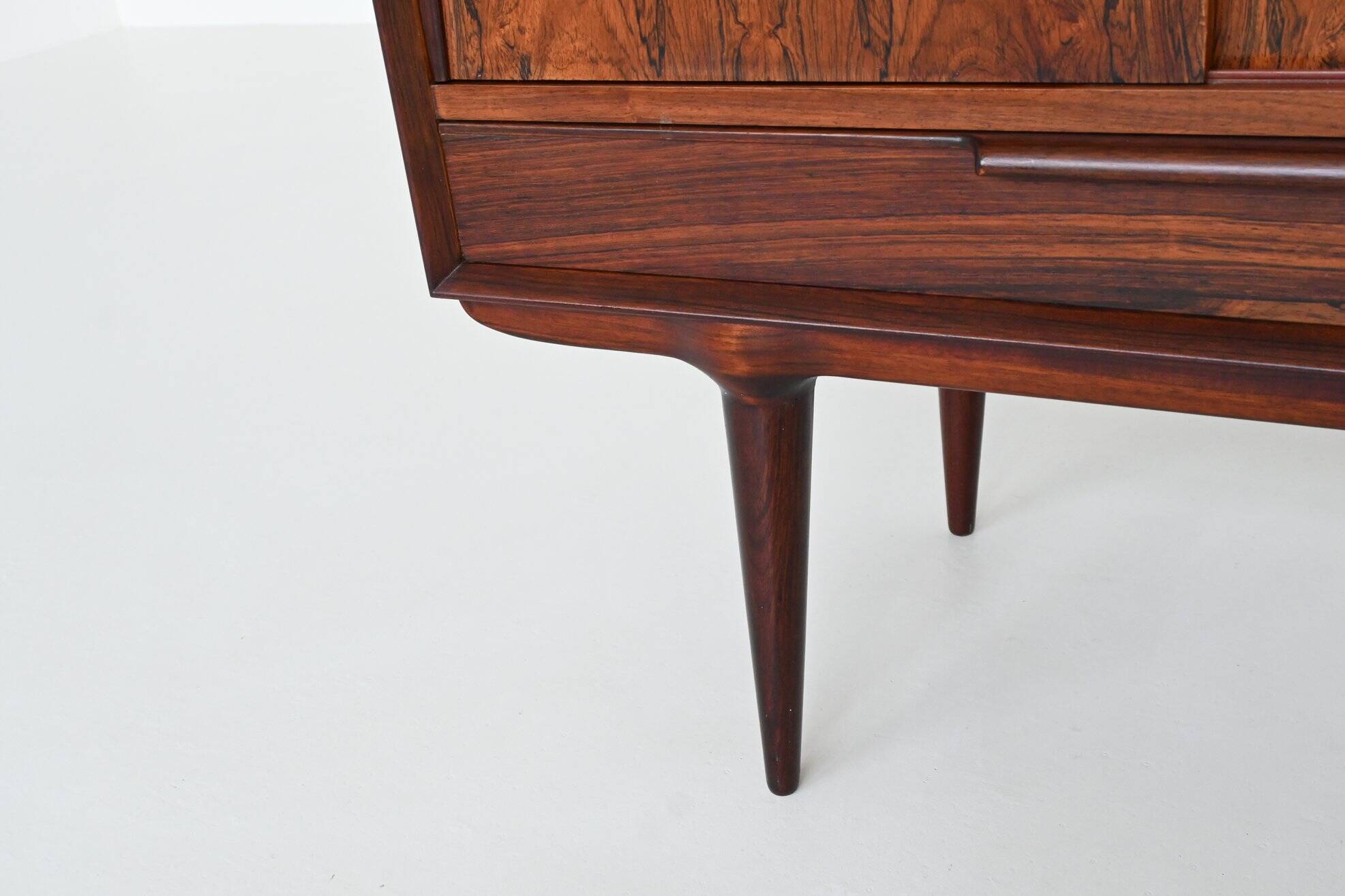 Gunni Omann highboard model 13 in rosewood Omann Jun Denmark 1960