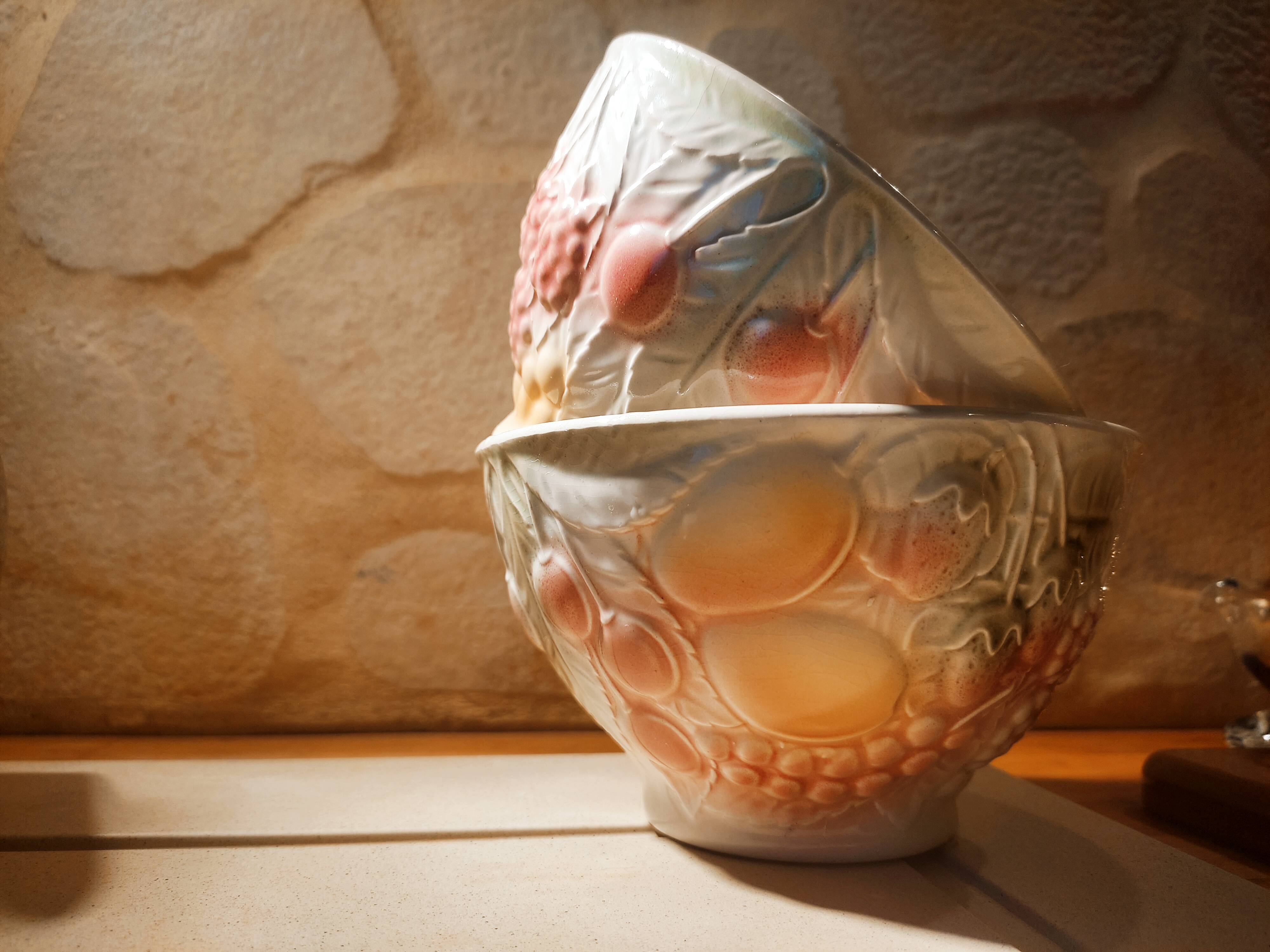 Duo of slurry bowls by Salins