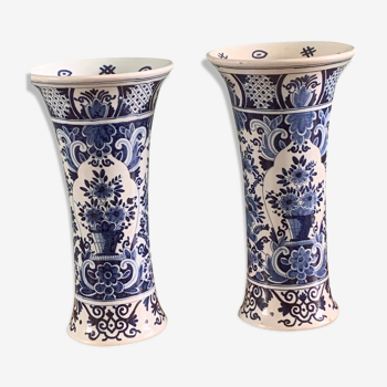 Pair of ancient vases flowered decoration