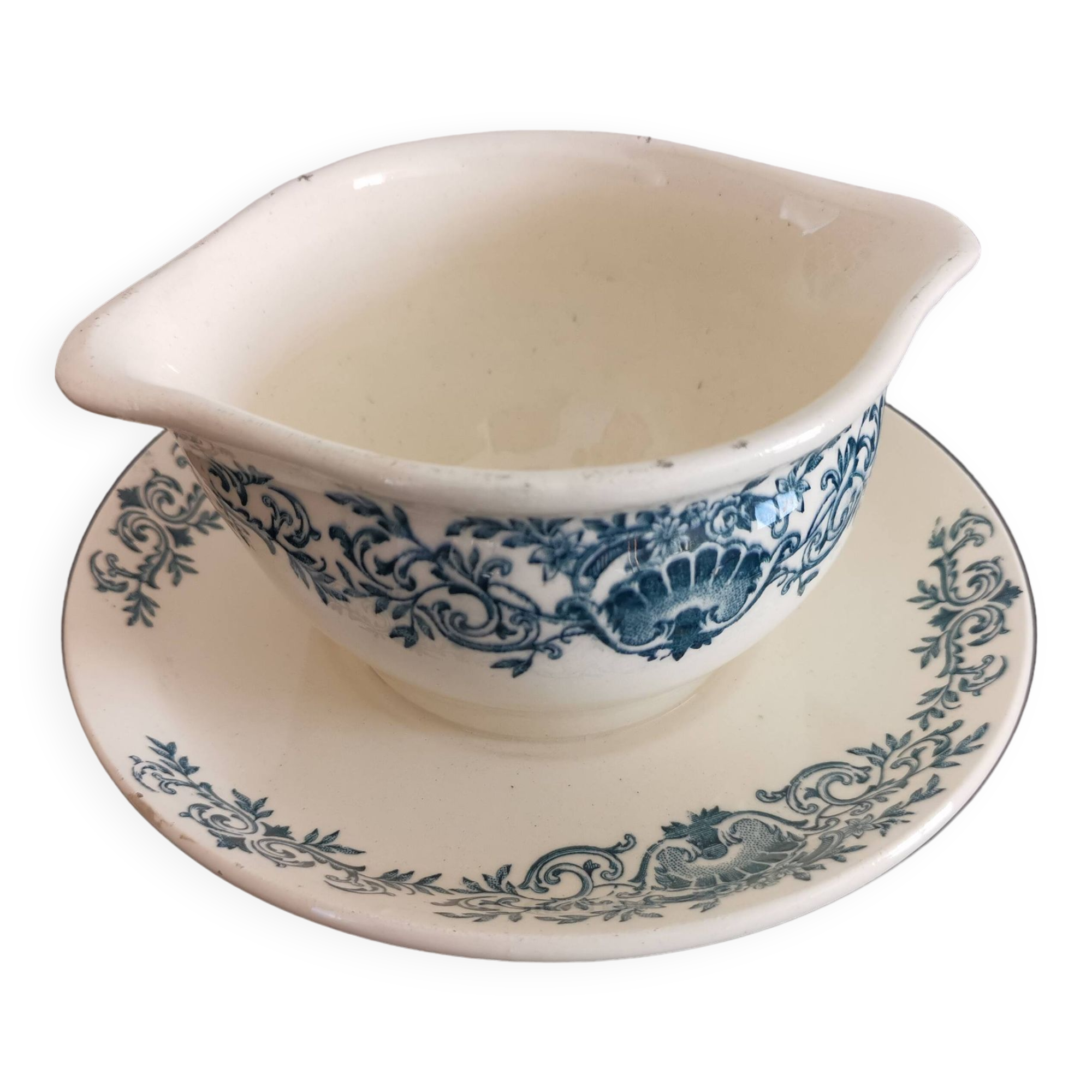 Longchamp earthenware gravy boat, Coquille decor