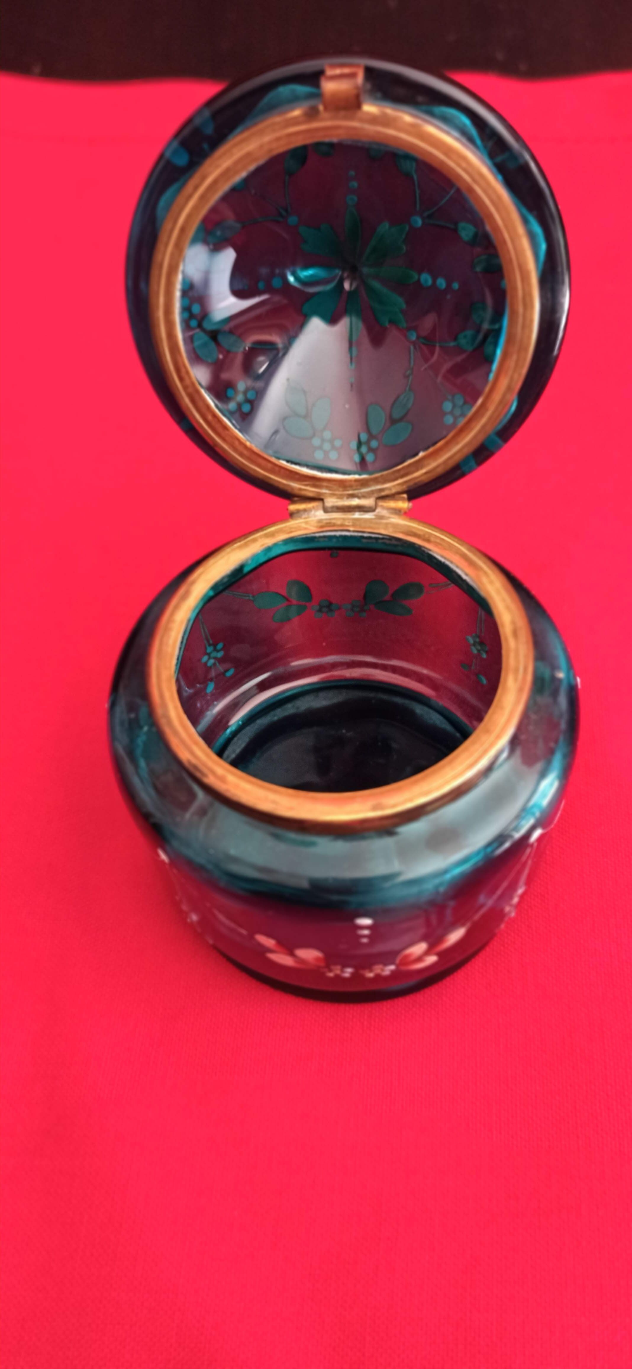 Ancient enamelled Victorian candy box