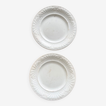 2 Creil and Montereau white plates