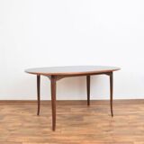 Mid-Century Swedish Teak Table Model „Ovalen” by Carlm Malmsten for Mobel Komponerad AV, 1950s.