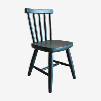 Blue child chair