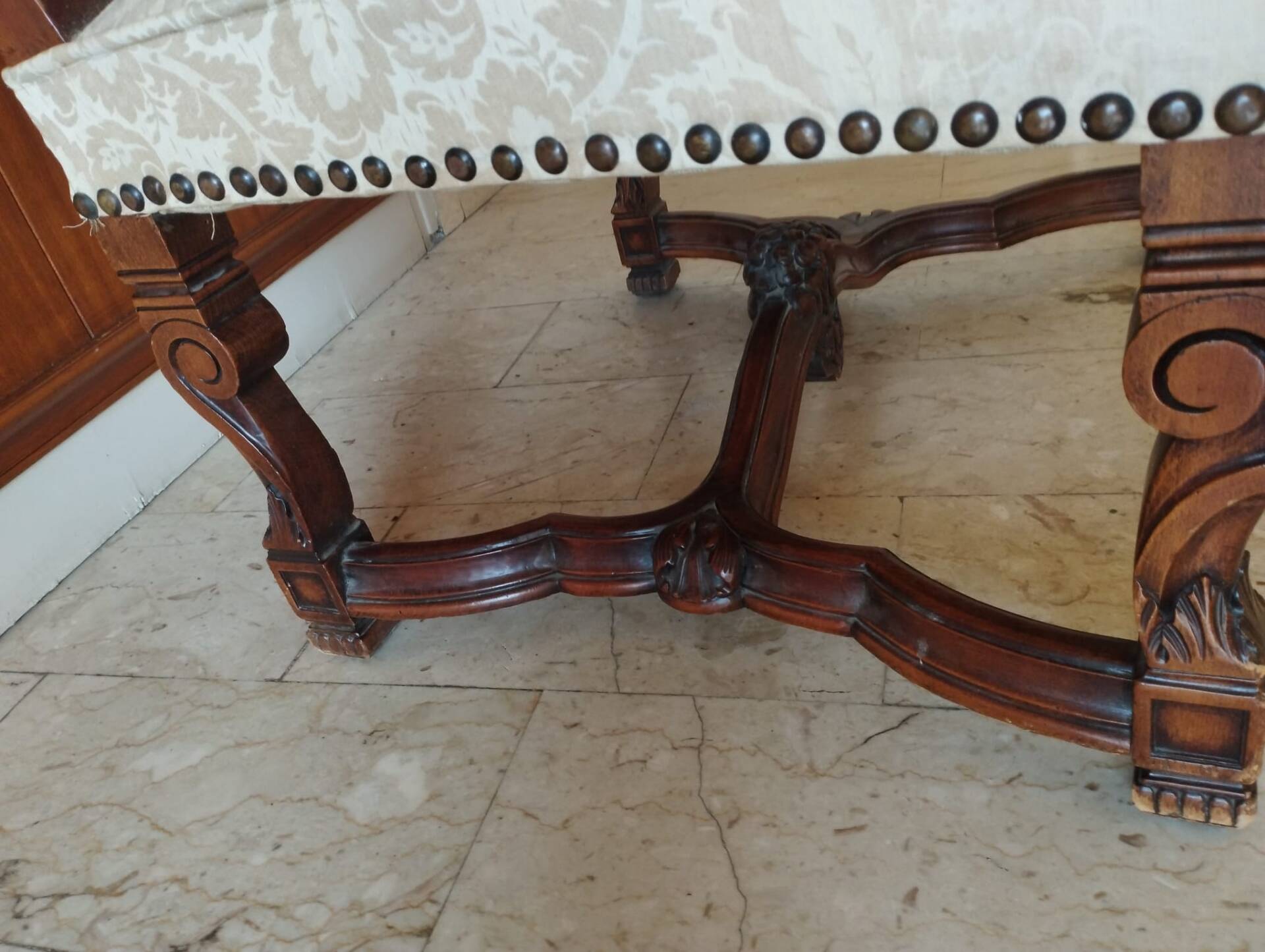 Wood and fabric armchair in Louis XIV style (or High Period style)