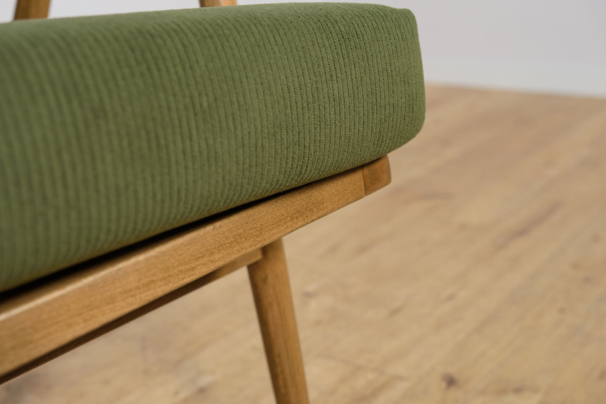 Fauteuil moderne du milieu du siècle de TON, Tchécoslovaquie, années 1960.