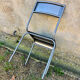 Chaise industrielle