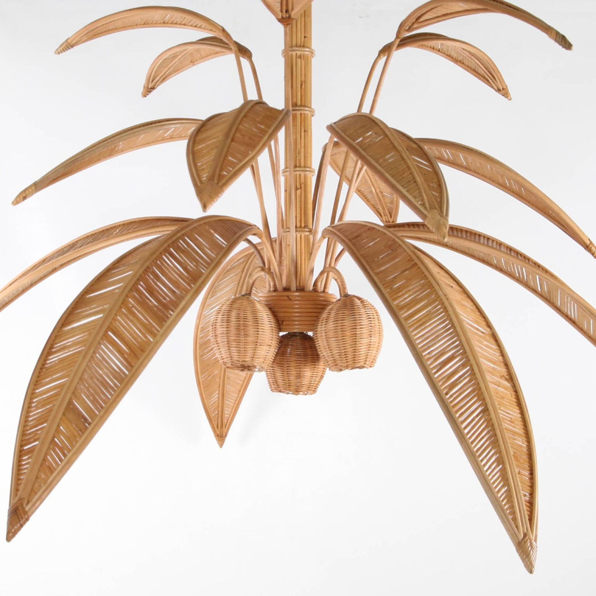 Grand lustre « cocotier » « palmier » en rotin