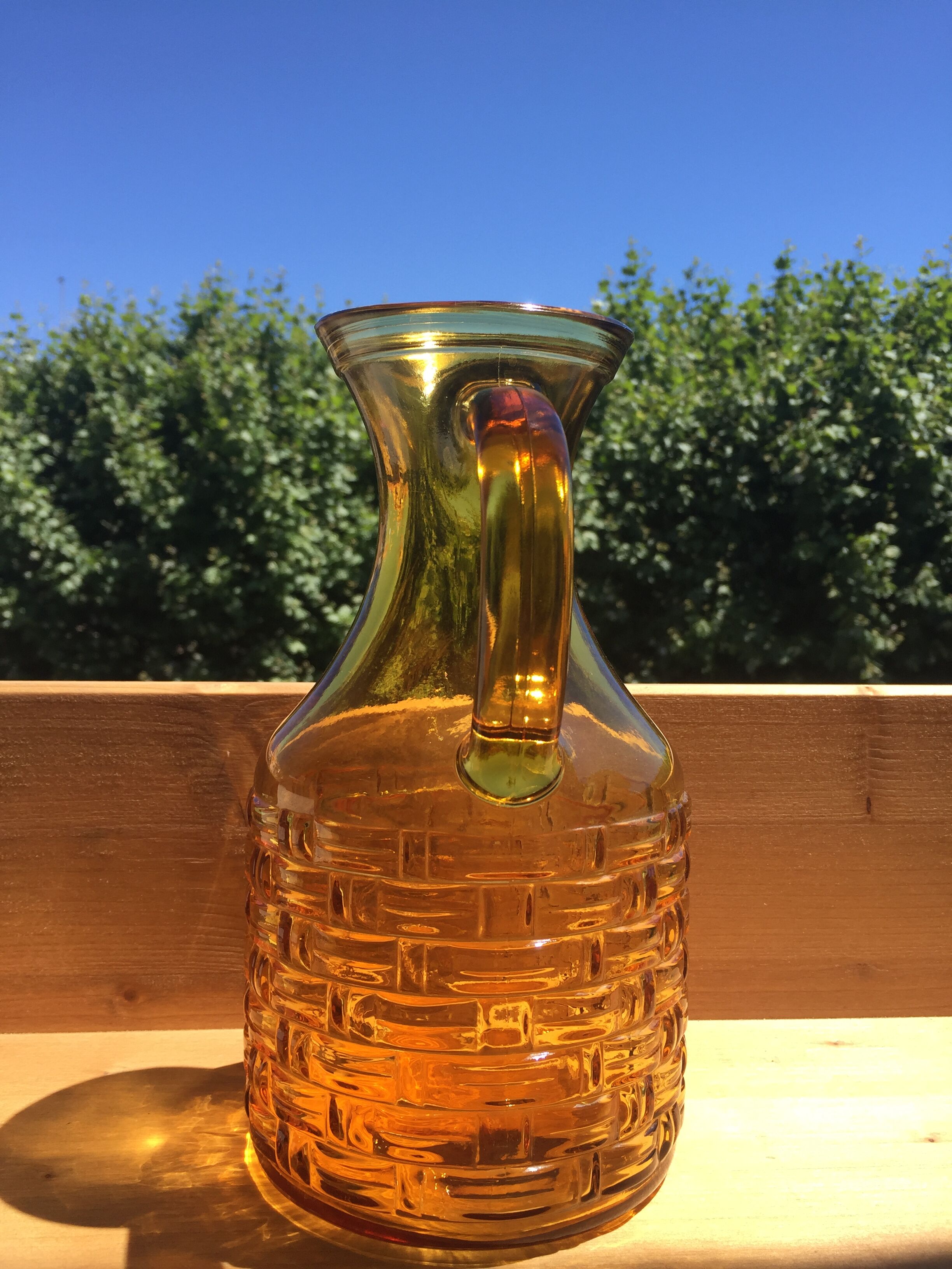 Carafe with canage decoration