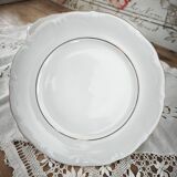 12 assiettes à dessert en porcelaine Manufacture double filet or