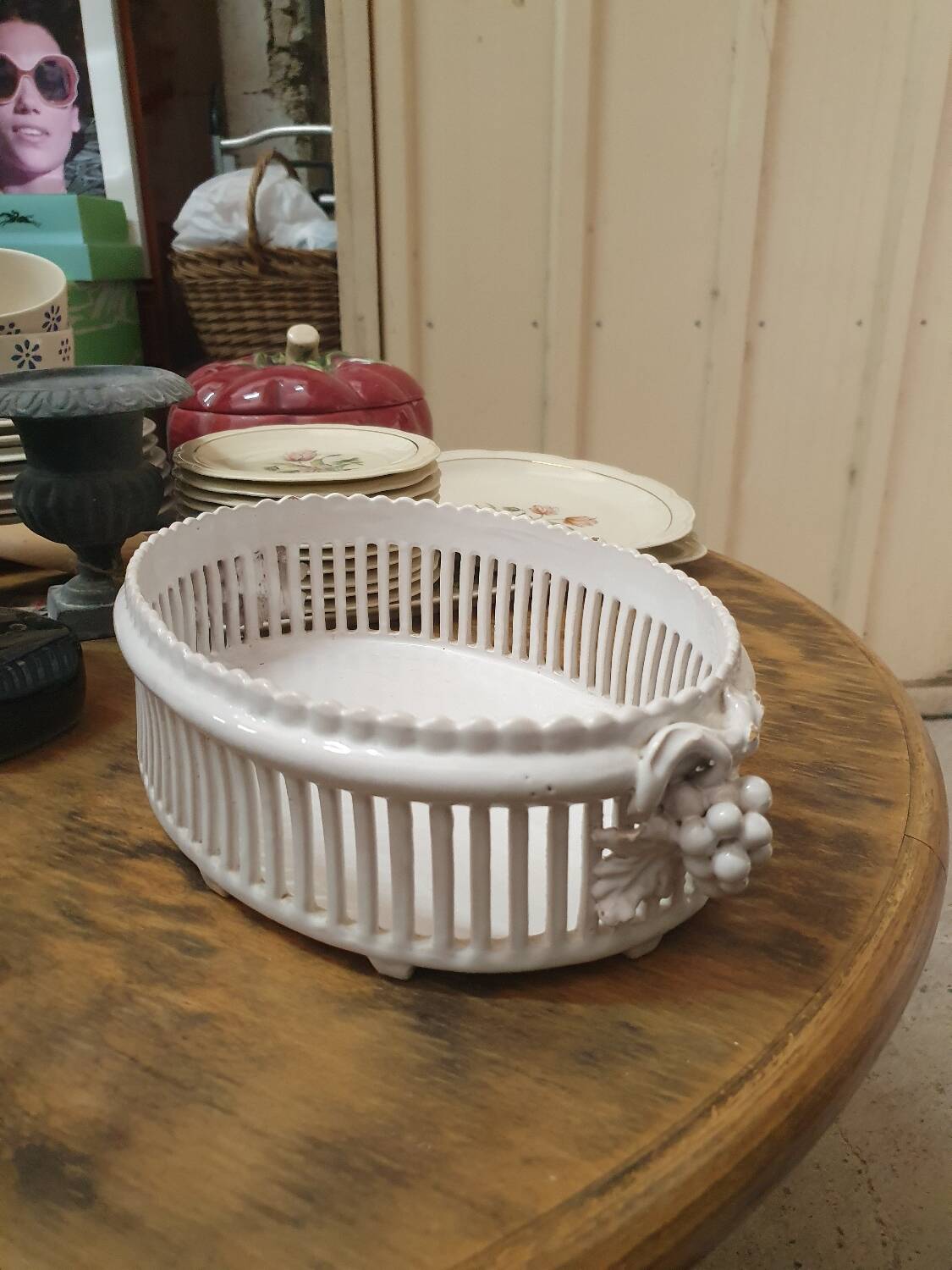 Malicorne earthenware bowl