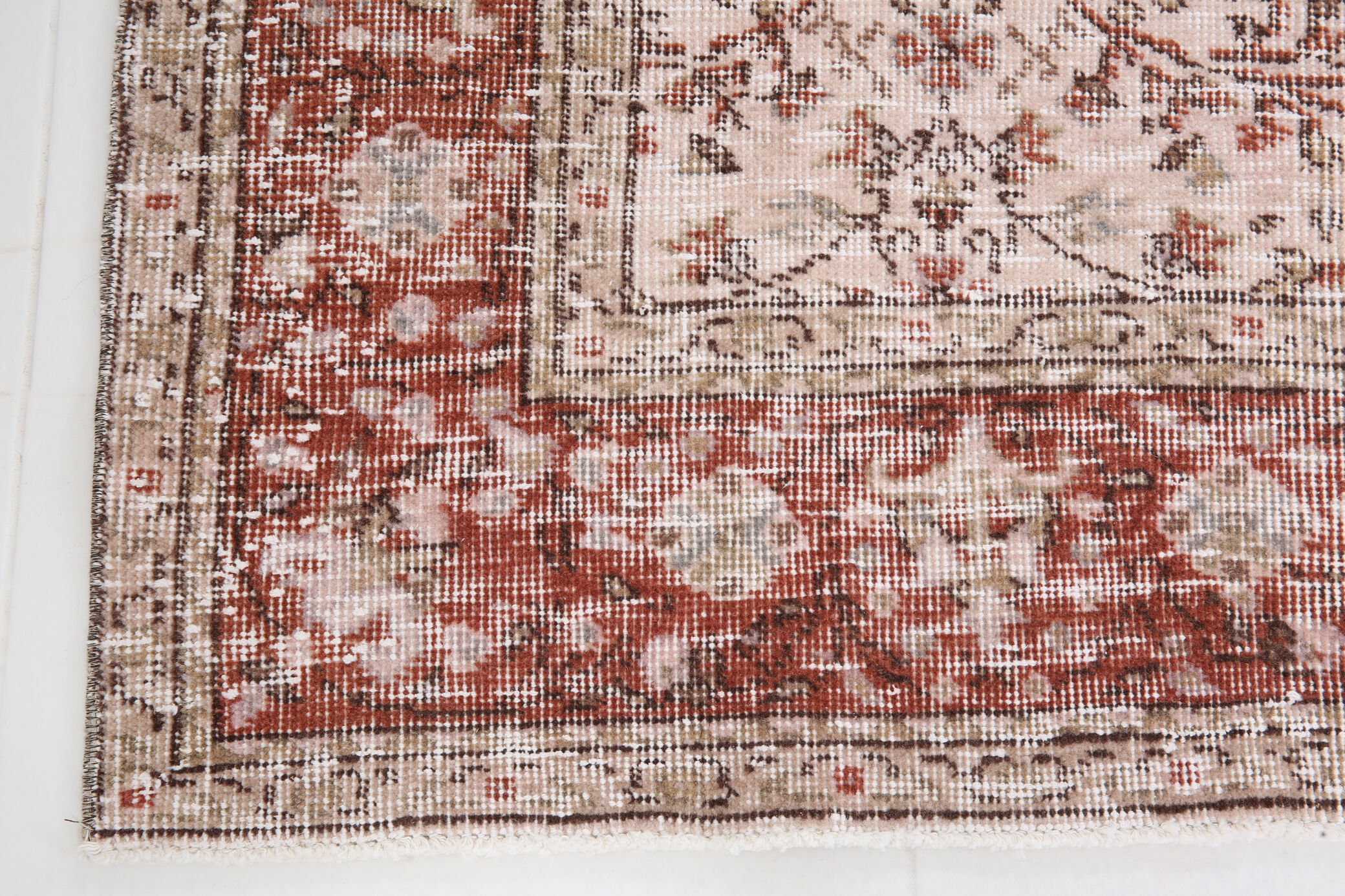 5x8 Faded Beige Turkish Rug