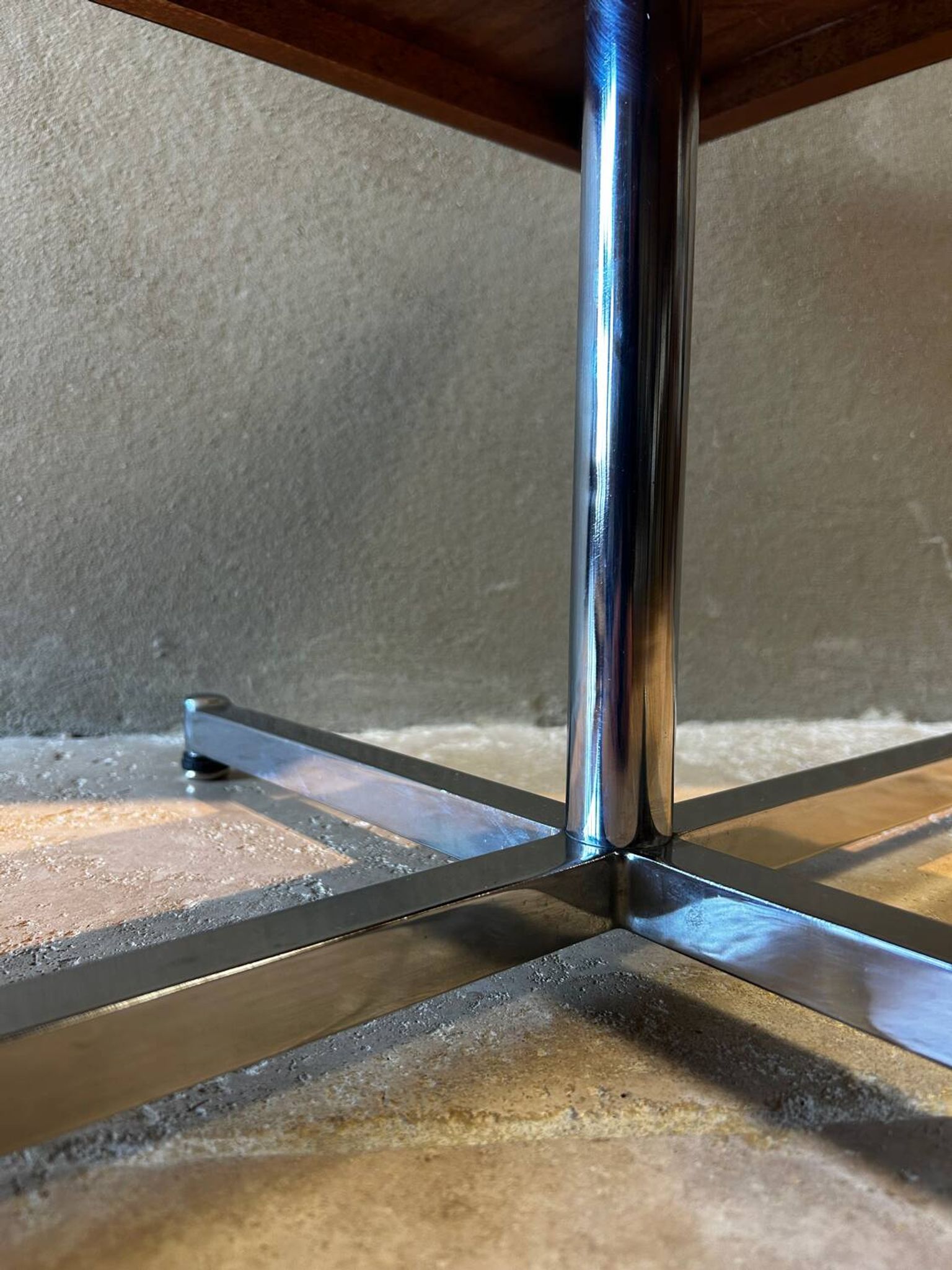 Side table Pierre Guariche