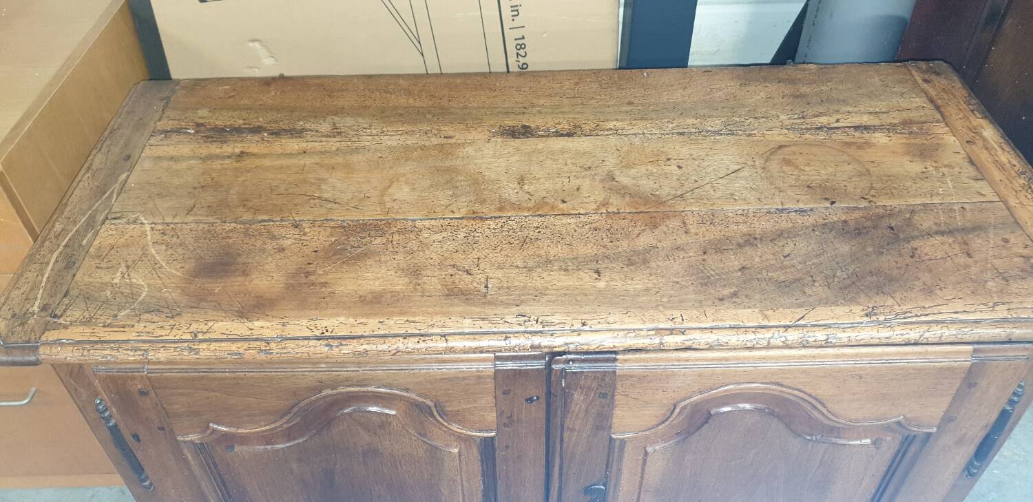 Provençal kneading buffet