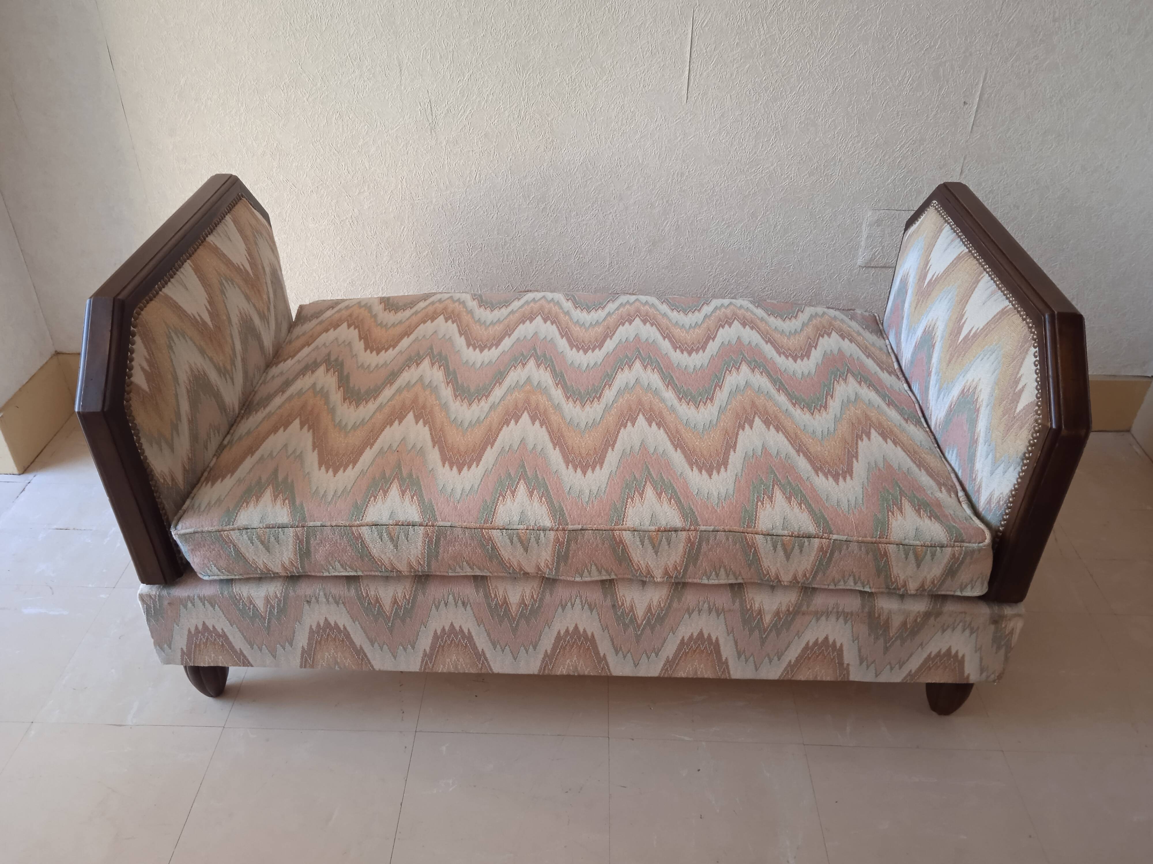 Hirondelle Bench