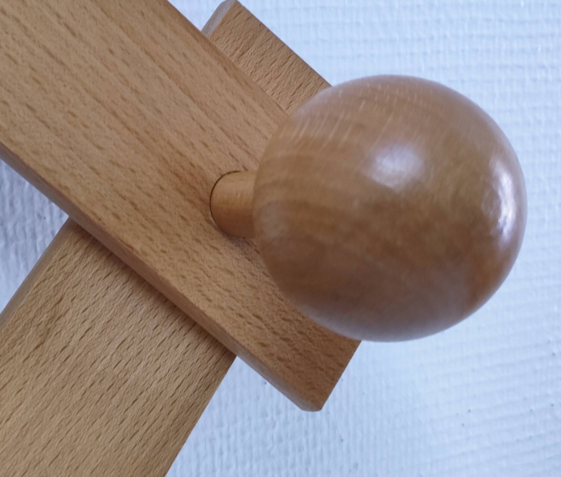 Solid pine crossbar coat rack from the 90s