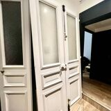 Haussmannian old glazed double door