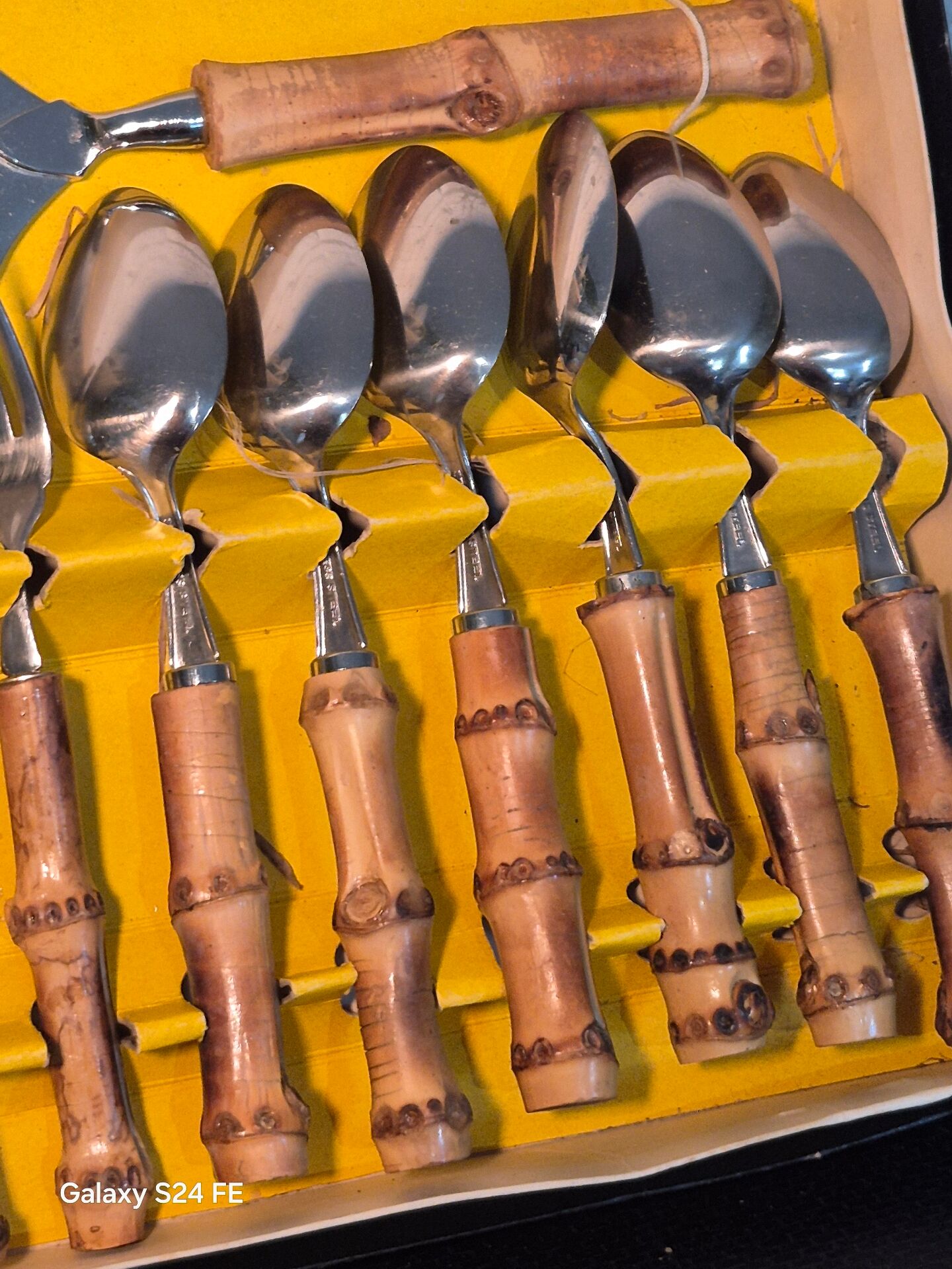 Bamboo cutlery