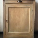 Patinated wooden jam maker