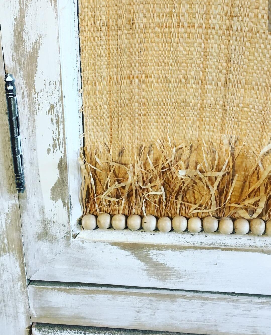 "Kenya", hosier / cabinet two drawers