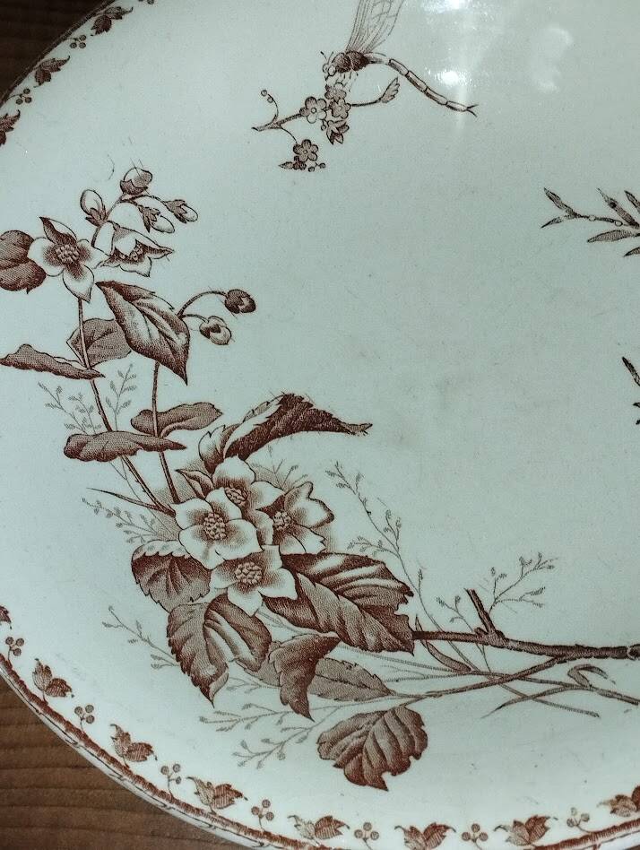 Tiered plates and compote dish